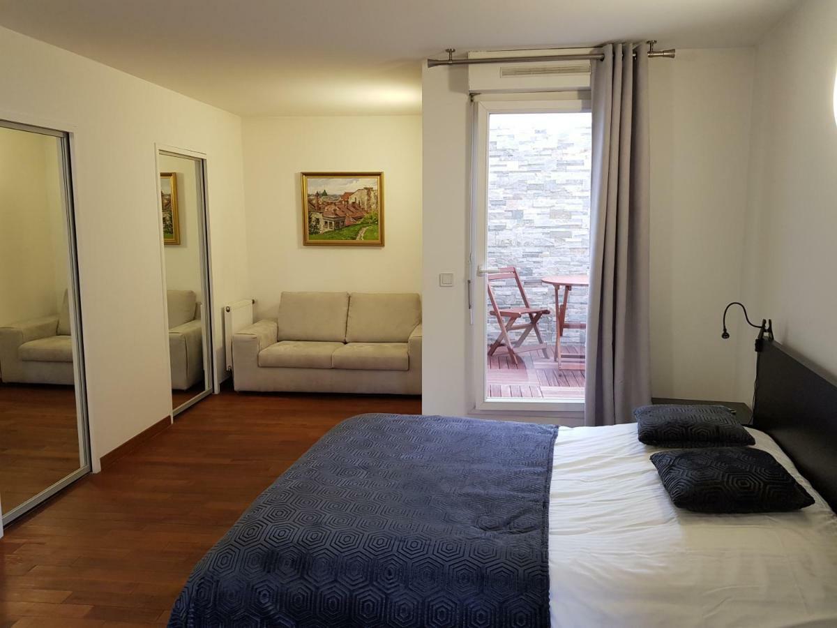 Appartement Le Vinci La Defense Courbevoie Bagian luar foto
