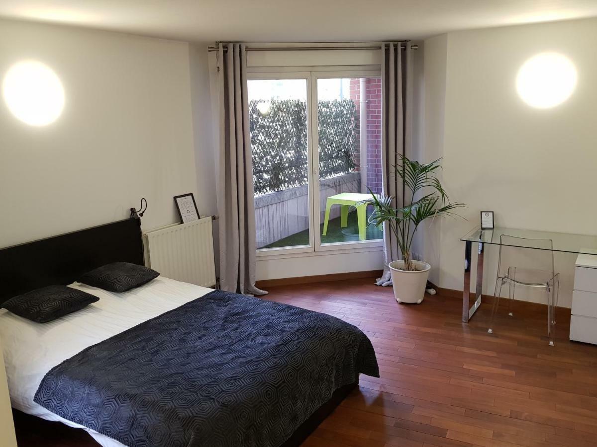 Appartement Le Vinci La Defense Courbevoie Bagian luar foto
